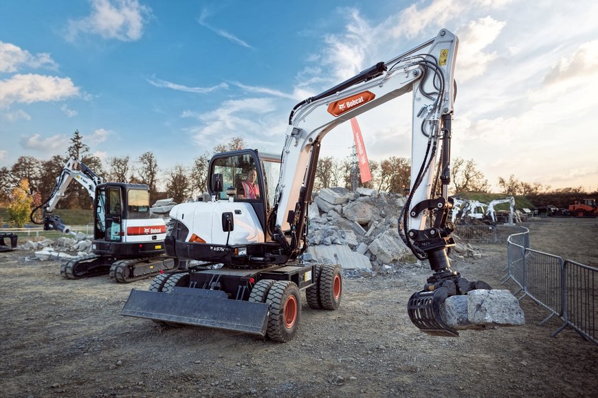 New 6 tonne Wheeled Excavator from Bobcat Powered by Fuel Efficient Stage V Engine